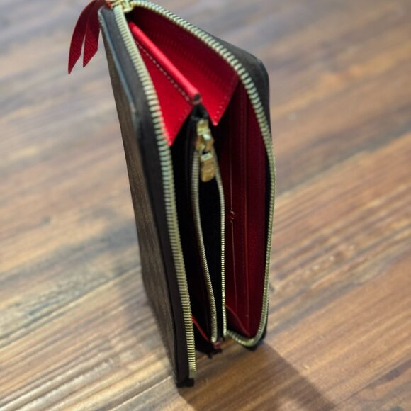 Selling LV Monogram Key Pouch & Zippy Wallet - Picture 9 of 9